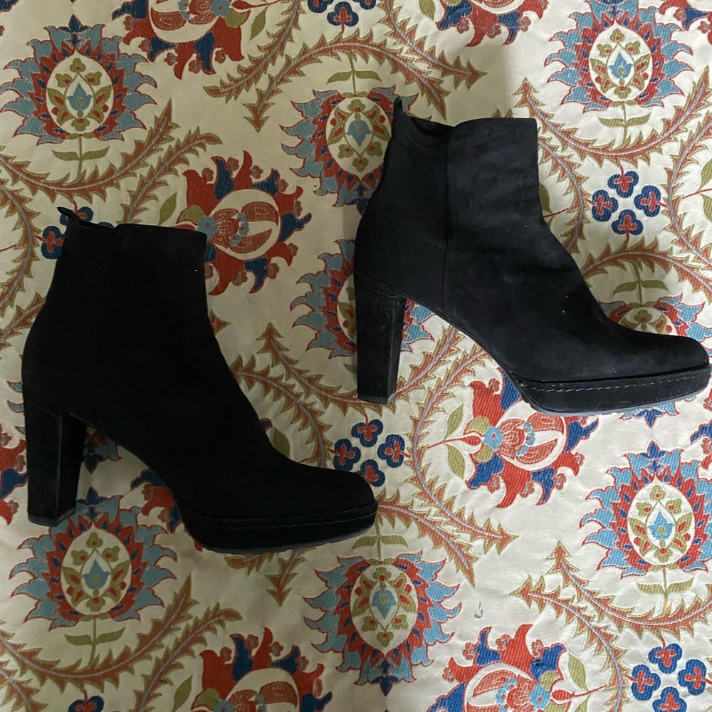 Stuart Weitzman Black Suede Ankle Booties
